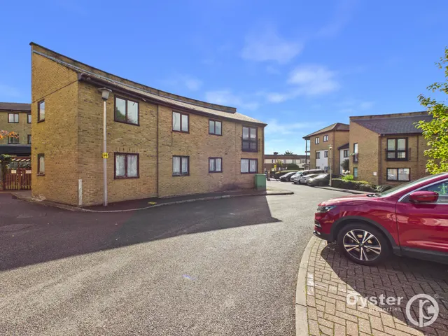 Dog Lane, London, NW10, photo 1
