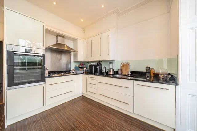 Portland Terrace, Richmond, TW9, photo 3
