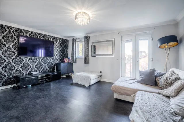 Jasmine Gardens, Castleford, WF10, photo 2
