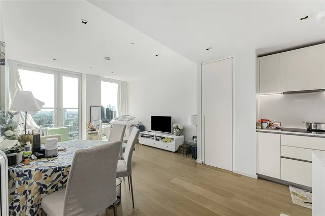 Upper Street, London, SE1, photo 2