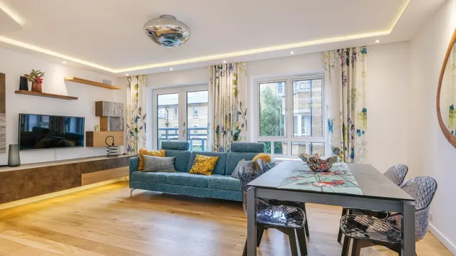 Admiral Walk, London, W9, photo 1