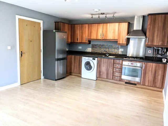 Meadow View, Tyla Garw, CF72, photo 3