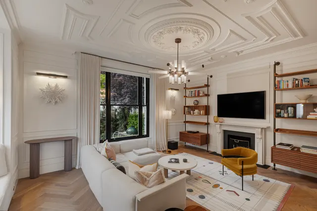 Photo 2 — Westbourne Gardens, Notting Hill, London