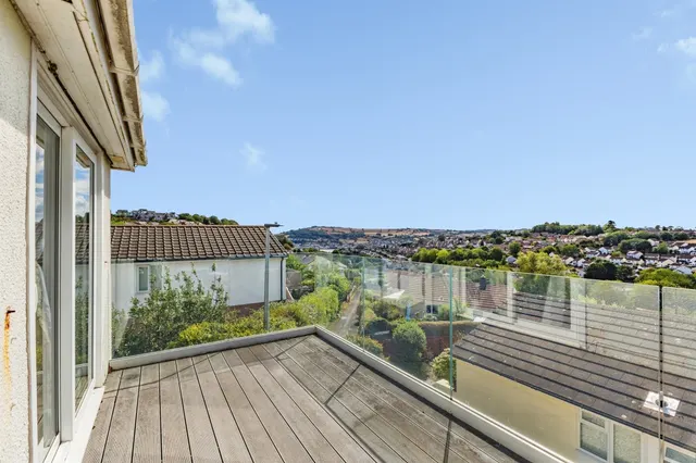 Higher Coombe Drive, Teignmouth, photo 1