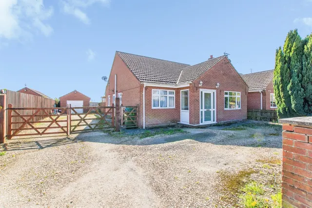 Smeeth Road, Marshland St. James, Wisbech, photo 1
