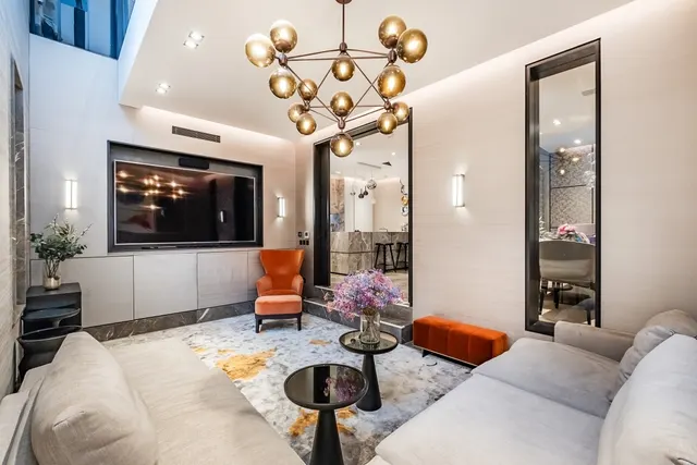 Photo 2 — Pembroke Mews London W8