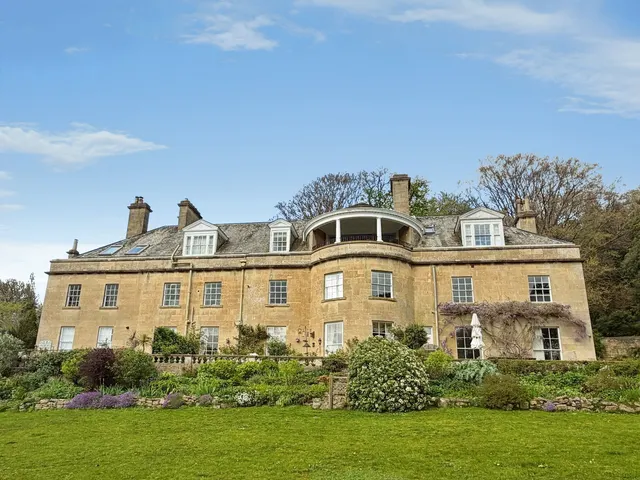 Photo 2 — Bathwick Hill, Bath, BA2 6EN