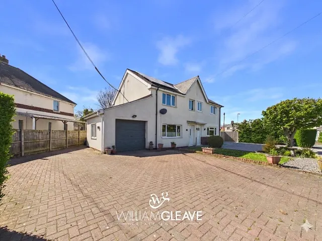 Belmont Crescent, Buckley, Flintshire, CH7 3NE, photo 1
