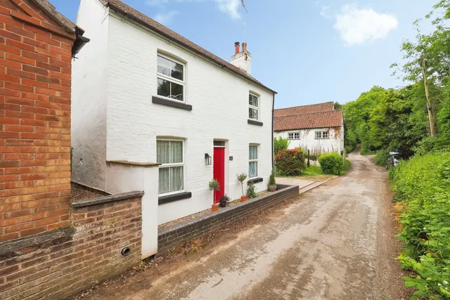 Red Lane, Lowdham, NG14, photo 2