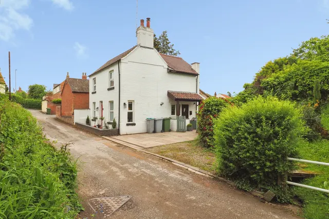 Red Lane, Lowdham, NG14, photo 1