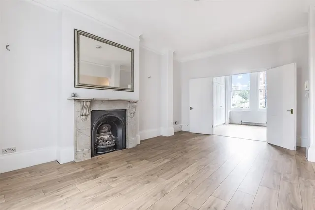 Castelnau, Barnes, SW13, photo 1