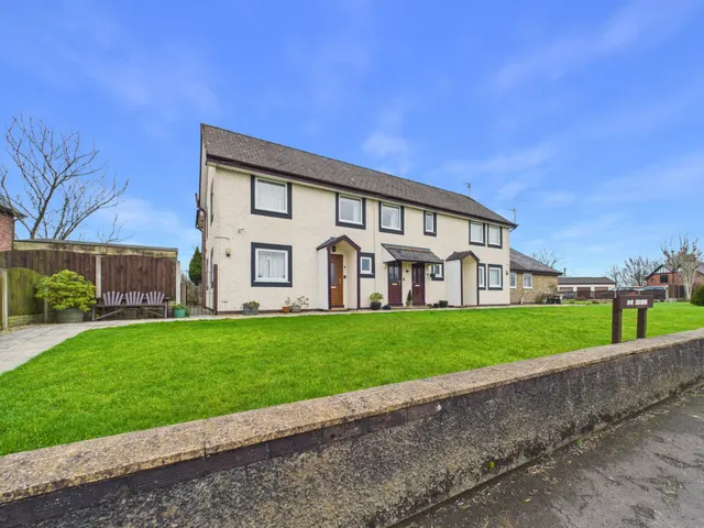 Catforth Road, Catforth, Lancashire, PR4 0HH — photo 1