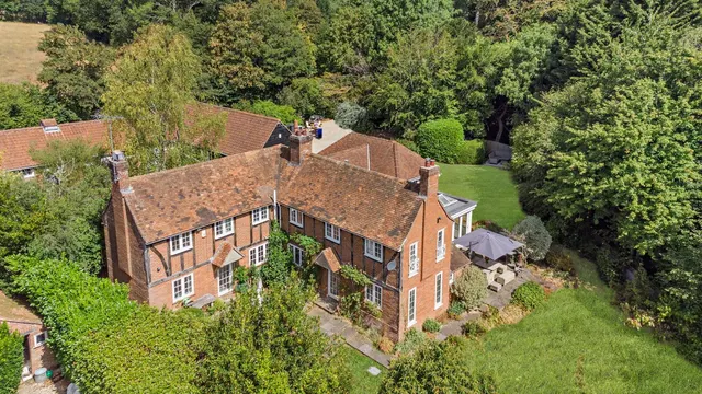 Photo 2 — East Woodhay, Newbury, RG20 0NT