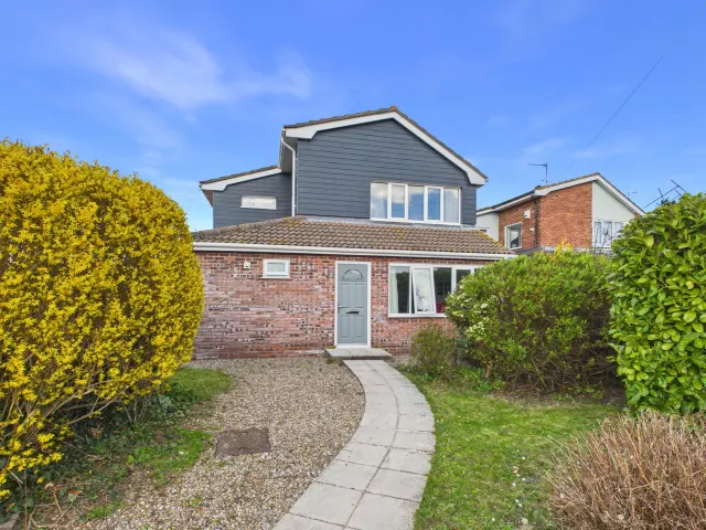 Orchard Close, Blundeston, photo 2