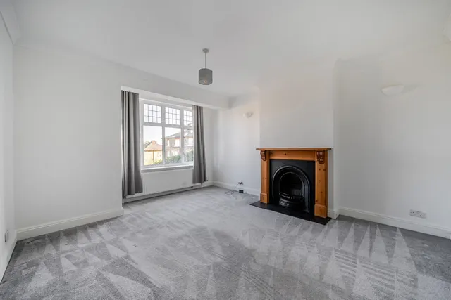 Photo 2 — Honor Oak Road, SE23