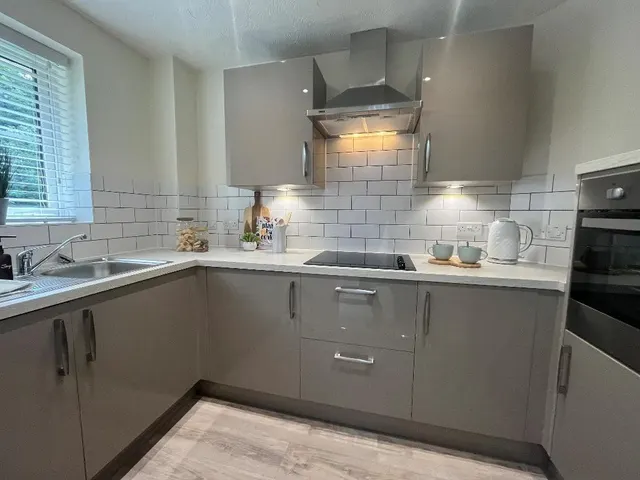 Addington Road, South Croydon, photo 1