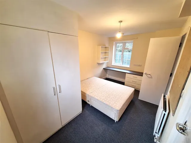 New Close, Hambleden, RG9, photo 2