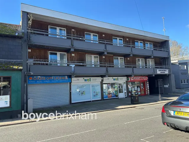 Bolton Street, Brixham, photo 1