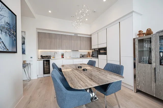 Photo 3 — The Arc Apartment 7.05, 225 City Road, London