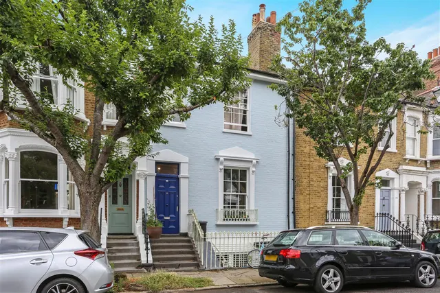 Photo 2 — Tavistock Terrace, London