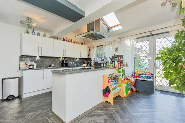 Photo 3 — Taunton Road, Sale, Greater Manchester, M33