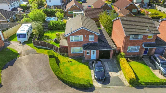 Shropshire Close, Woolston, Warrington, Warrington, WA1 4DY, photo 1