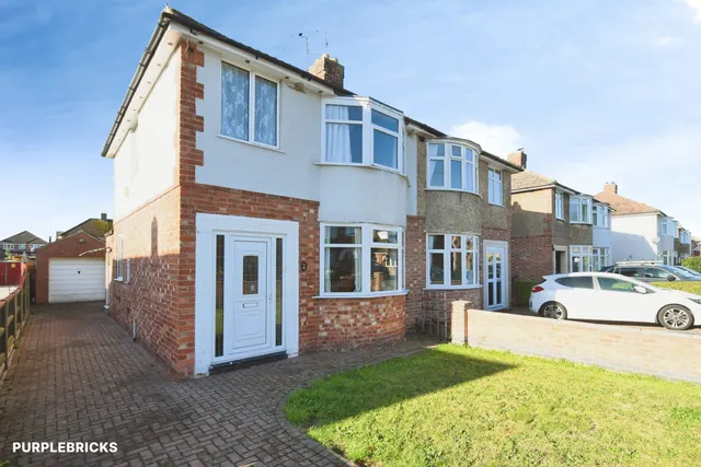 Western Crescent, Lincoln, LN6, photo 1