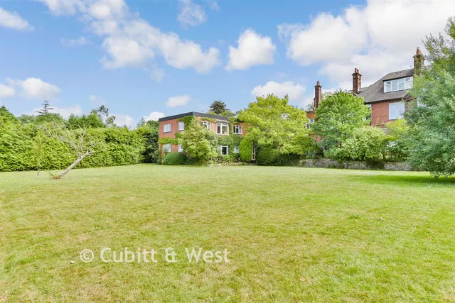 Wrayfield Avenue, Reigate, RH2, photo 2