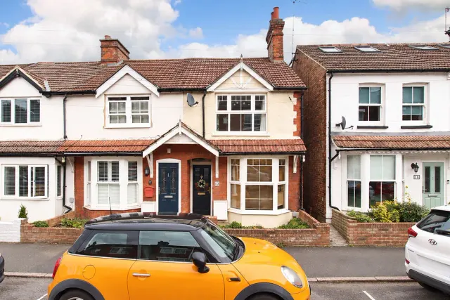 Winifred Road, Hemel Hempstead, Hertfordshire, HP3 9DX, photo 1