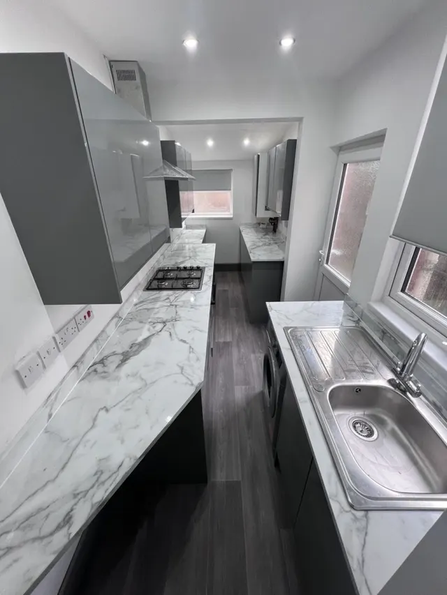 Photo 2 — Nice 2 Bedroom Spacious House