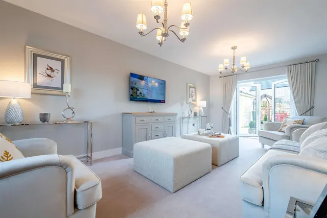 Frome Road, Trowbridge, BA14, photo 2