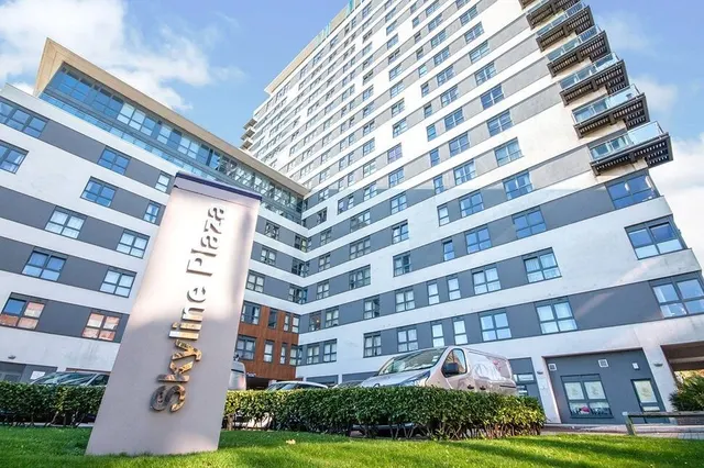Alencon Link, Basingstoke, RG21, photo 1