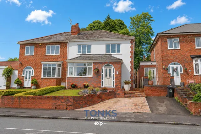 New Rowley Road, Dudley, DY2 8AB, photo 1