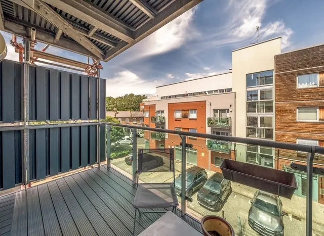 Evan Cook Close, Peckham, SE15, photo 2