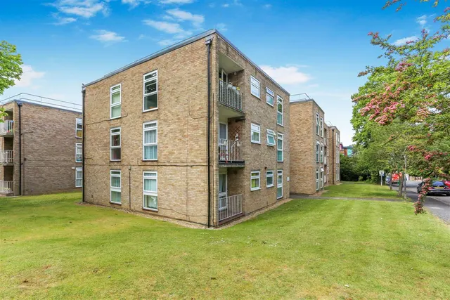 Eaton Road, Sutton, SM2 5DN, photo 1