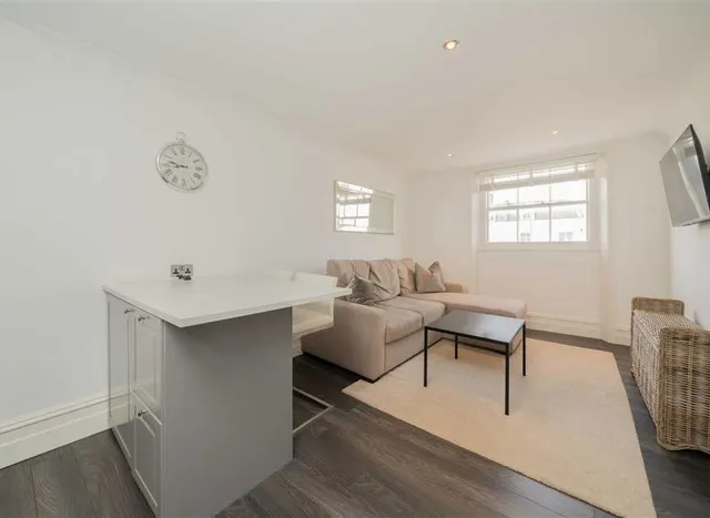 Photo 2 — Inverness Terrace, London, W2