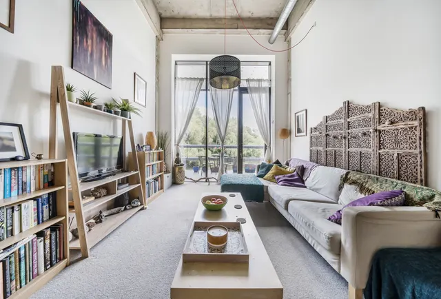Lakeshore Drive, Bristol, BS13 7BA, photo 1