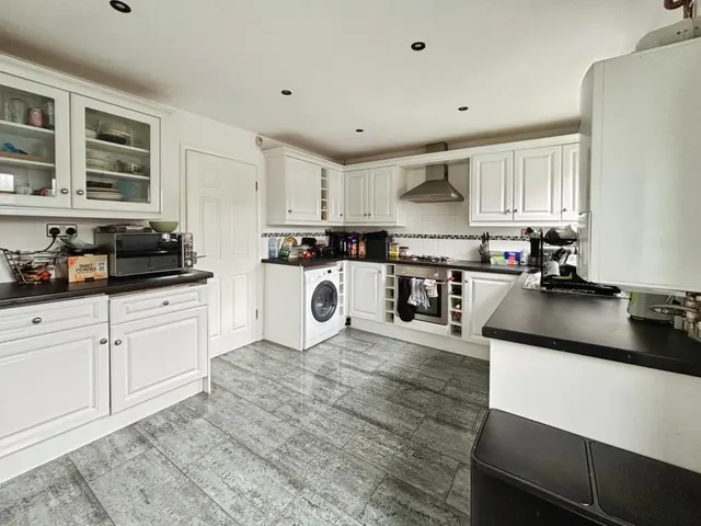 Llansannor Drive, Cardiff Bay, CF10, photo 2