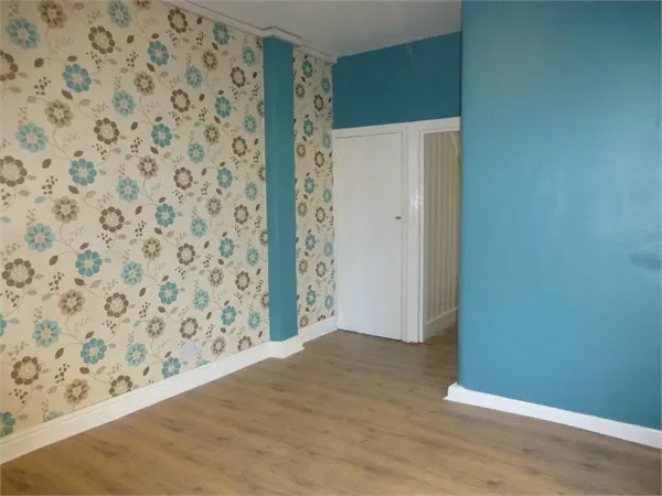 Rathgar Avenue, London, W13 9LP, photo 1