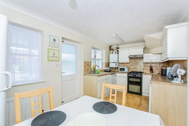 Tyler Crescent, Butterwick, PE22, photo 2