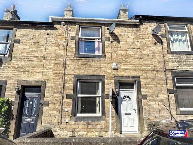 Croft Street, Glusburn, BD20 8QE, photo 1