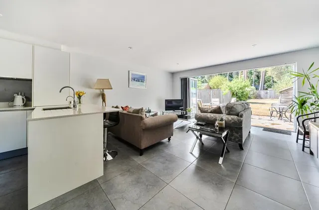 New Road, Ascot, SL5, photo 3
