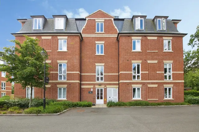 Rookery Lane, Barnet, Hertfordshire, EN4, photo 1