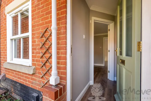 Earnshaw Court, Norwich, NR7, photo 2