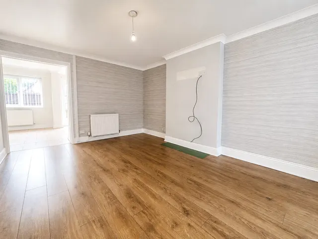 Branfield Close, Liverpool, L12, photo 2