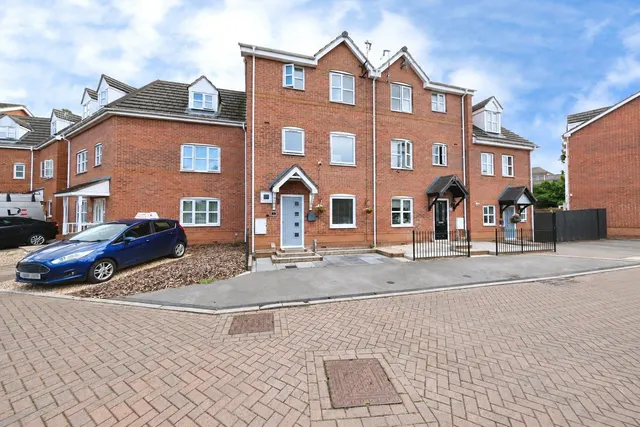 Banksman Close, Nottingham, NG3, photo 1