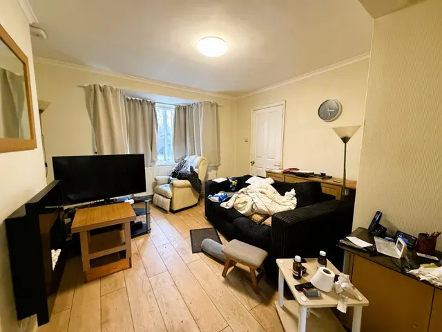 Bishop Street, Alfreton, DE55, photo 2