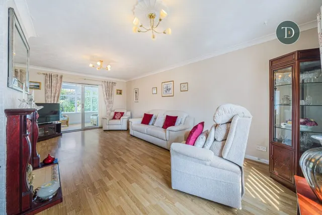 Photo 3 — Alvanley Way, Great Sutton, CH66 3JS