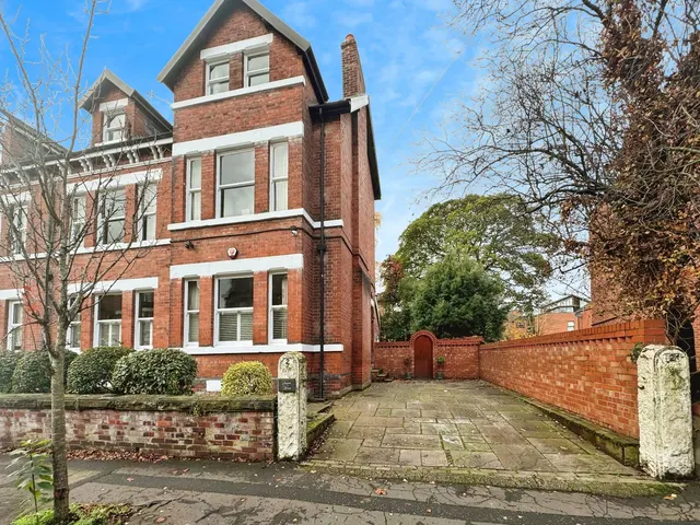 Victoria Avenue, Didsbury, M20, photo 1