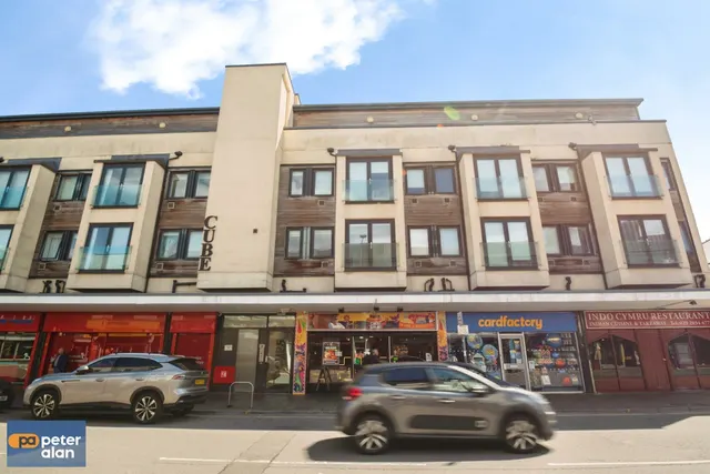 Cowbridge Road East Cardiff, CF11, photo 1